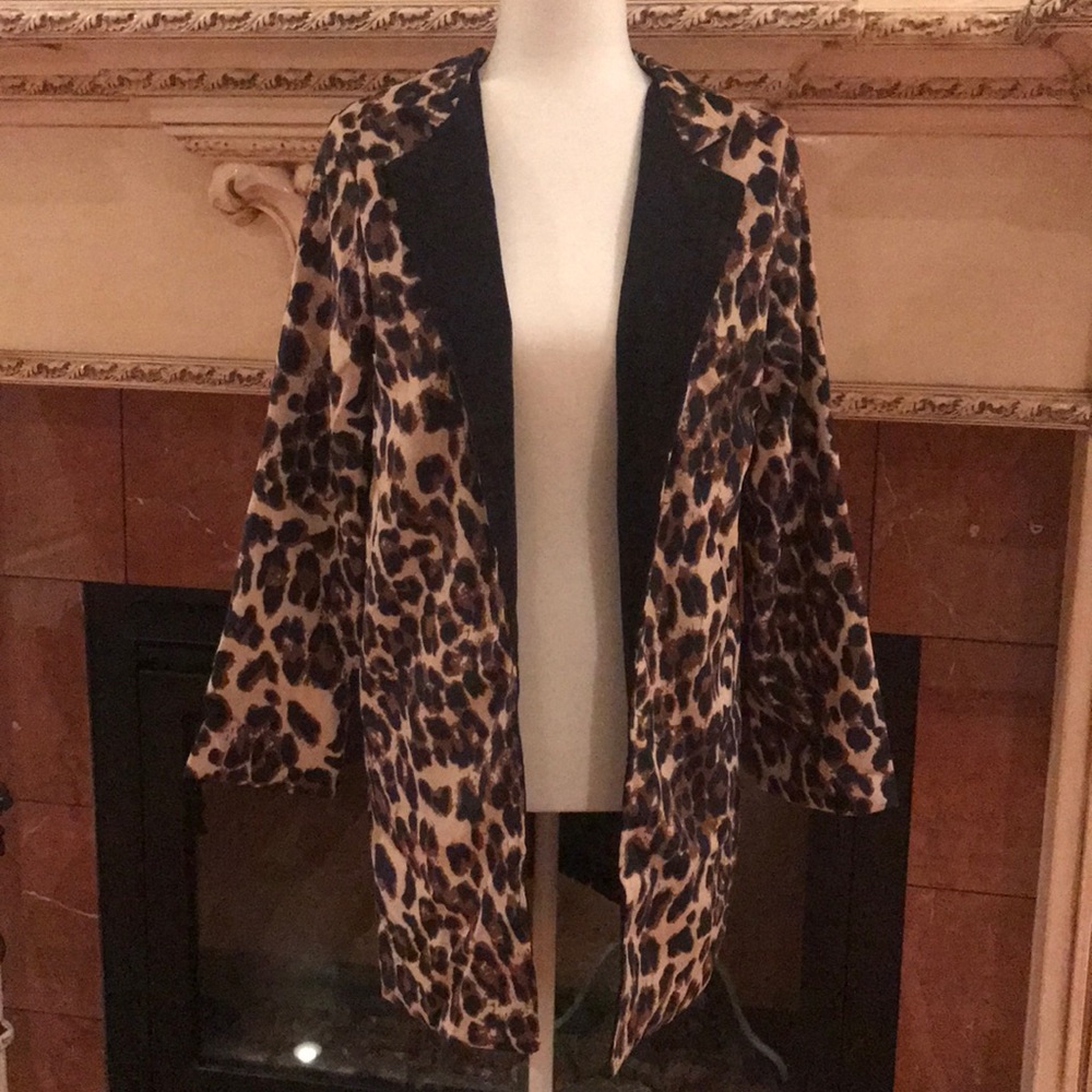 Mediya Coat Corduroy Sz Small Cheetah/Blk NEW
